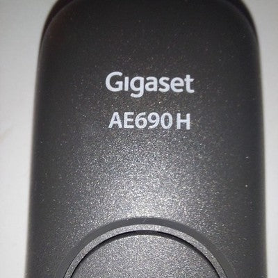 GIGASET AE690 wie NEU Schnurloses Telefon Basisstation Ladestation Akkus DECT